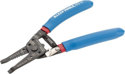 Wire Stripper: 30 AWG Solid & 32 AWG Stranded, 20 AWG Solid & 22 AWG Stranded Max Capacity