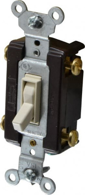 4 Pole, 120 VAC, 15 Amp, Specification Grade Toggle Four Way Switch